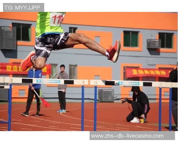 南昌足球俱乐部奋勇拼搏再创辉煌助力地方体育发展与城市形象提升 南昌足球俱乐部奋勇拼搏再创辉煌助力地方体育发展与城市形象提升